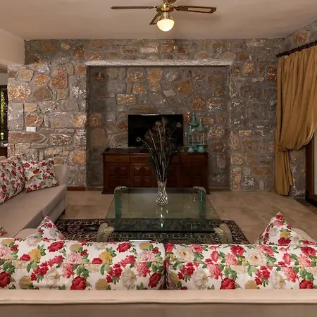 Villa Maral Daily Weekly *