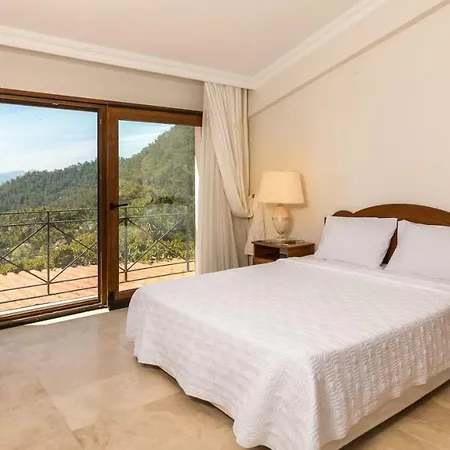 Villa Maral Daily Weekly